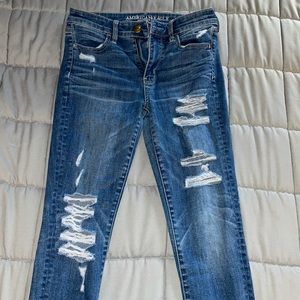 AE distressed mid rise jeans